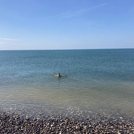 La Vue De Château, Maison Neuve En Baie De Somme * Vaudricourt (Somme)